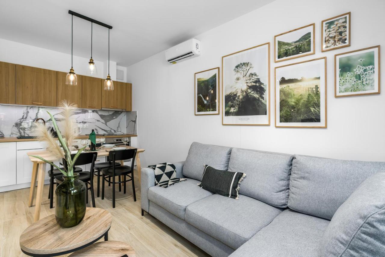Apartments Na Podgorniku By Renters Prestige Познан Екстериор снимка