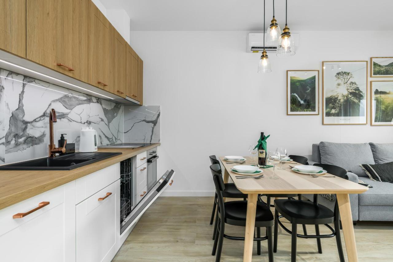 Apartments Na Podgorniku By Renters Prestige Познан Екстериор снимка